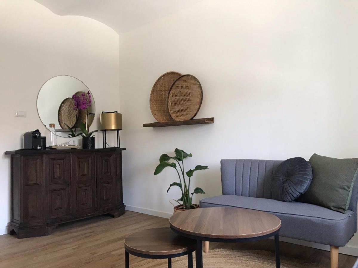 Sotto La Vigna Charm Stay Adults Only Vacation Suite Montegrosso d'Asti ภายนอก รูปภาพ