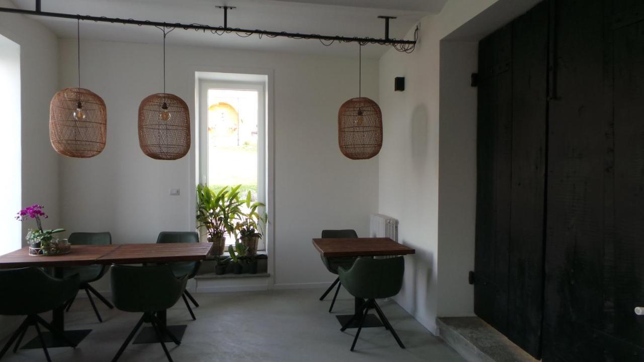 Sotto La Vigna Charm Stay Adults Only Vacation Suite Montegrosso d'Asti ภายนอก รูปภาพ