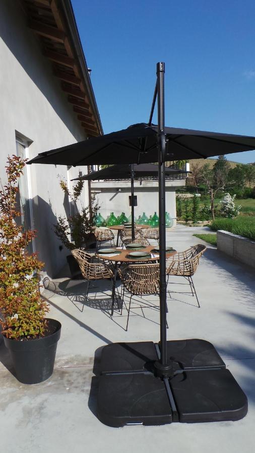 Sotto La Vigna Charm Stay Adults Only Vacation Suite Montegrosso d'Asti ภายนอก รูปภาพ
