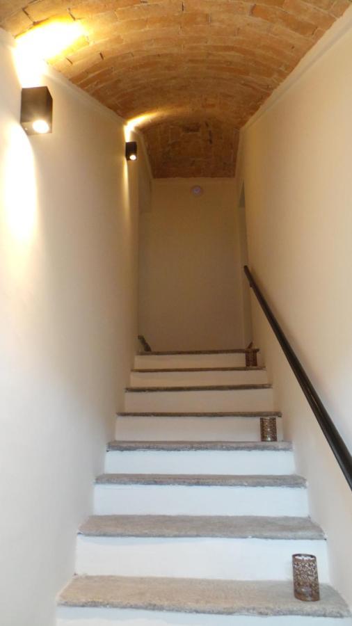 Sotto La Vigna Charm Stay Adults Only Vacation Suite Montegrosso d'Asti ภายนอก รูปภาพ